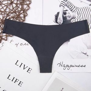 ⭐️3/$10 Women’s Thong Panties (Colors Available)